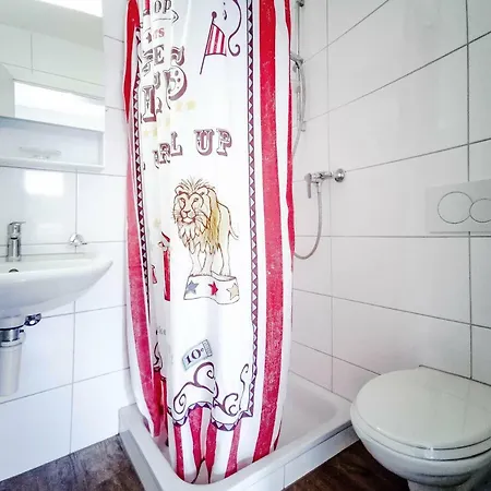Studio Rothorn 6 *